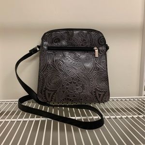Patterned Leather Cross Body Purse!